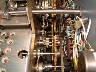 JK1VXE's RTTY Directory - R-390A/URR